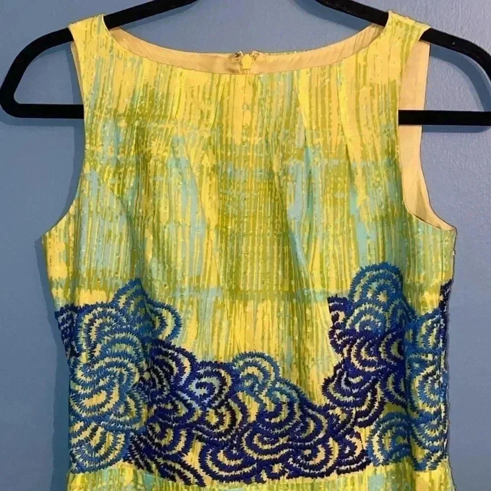Anthropologie Tabitha sleeveless dress - zip up - size 2 - bright - embroidered - Picture 2 of 7